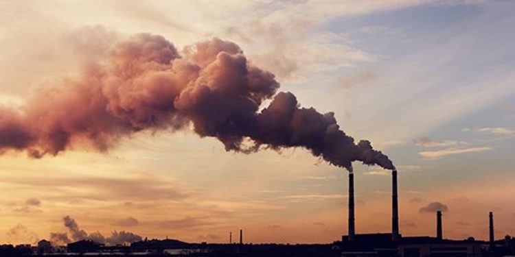 উৎপাদনে কার্বন নির্গমনের তীব্রতা ৩৬ শতাংশ কমেছে, দাবি কেন্দ্রের